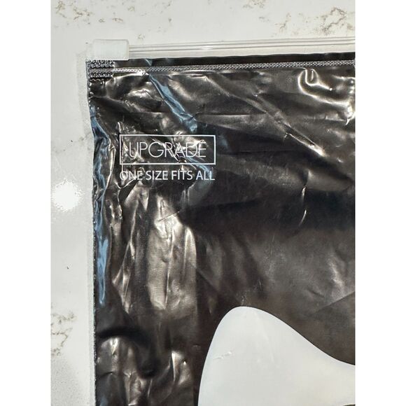 NWT Fishnet Stockings 4 pack Black - Picture 3 of 8